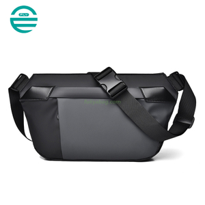 Custom Logo Wholesale Sling Bags Sport Riding Men's Crossbody Bag Waterproof Function Portable Messenger Bag