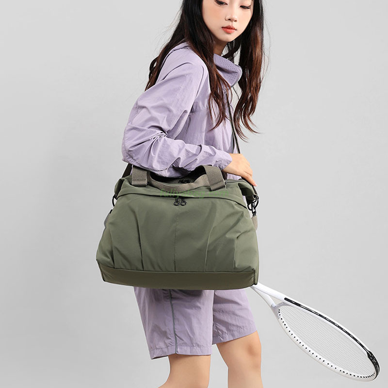 Unisex Lightweight Short Travel Shoulder Crossbody Bag Large Capacity Sport Yoga Fitness Bag Portable Duffle Gym Bag