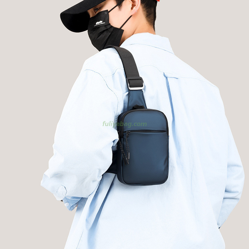 Custom Logo Men's Single Shoulder Bag Waterproof Portable Small Square Sport Crossbody Chest Sling Pack Cross Body Bag