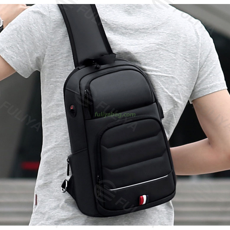 Waterproof Custom USB Charging Crossbody Shoulder Messenger Bag Motorcycle Chest Pack Bag for Men
